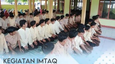 IMTAQ: SALAT DUHA BERJAMAAH