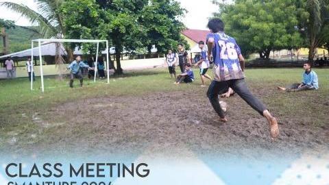 KESERUAN CLASSMEETING SMANTURE