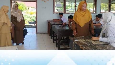 MONITORING UJIAN SEKOLAH OLEH KCD DIKPORA WILAYAH 3 SUMBAWA BARAT