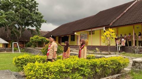 PELANTIKAN PENGURUS BARU PRAMUKA AMBALAN MAGAPARANG